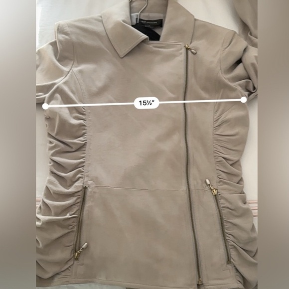 St. John 100% Lamb Suede Beige Jacket Silk Lined
Ruched Sleeve Detail Size 2 - Picture 8 of 11